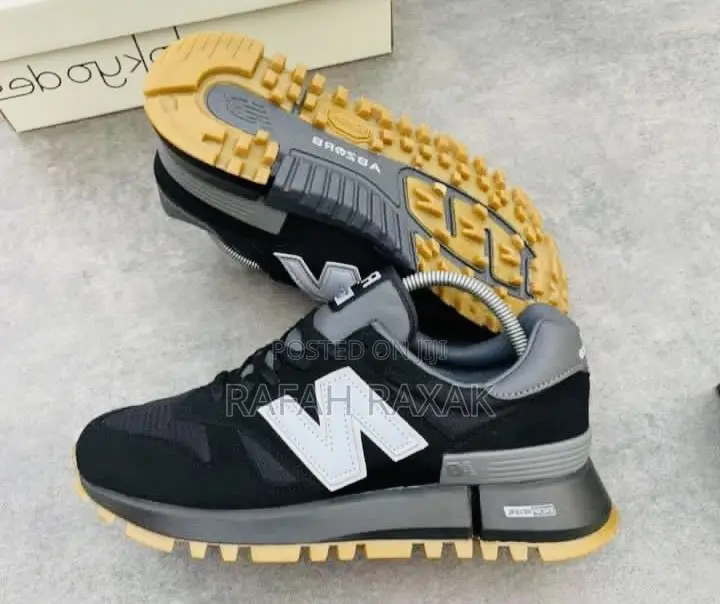 Original New Balance RC 1300 Sneaker