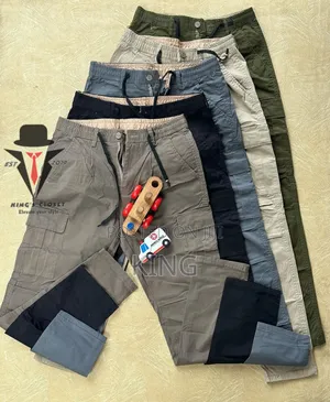 Commy Kaki Cargo Pants