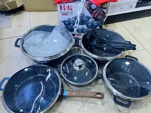 Granite Dish Set With Apron, Cooking Gloves Frying Pan