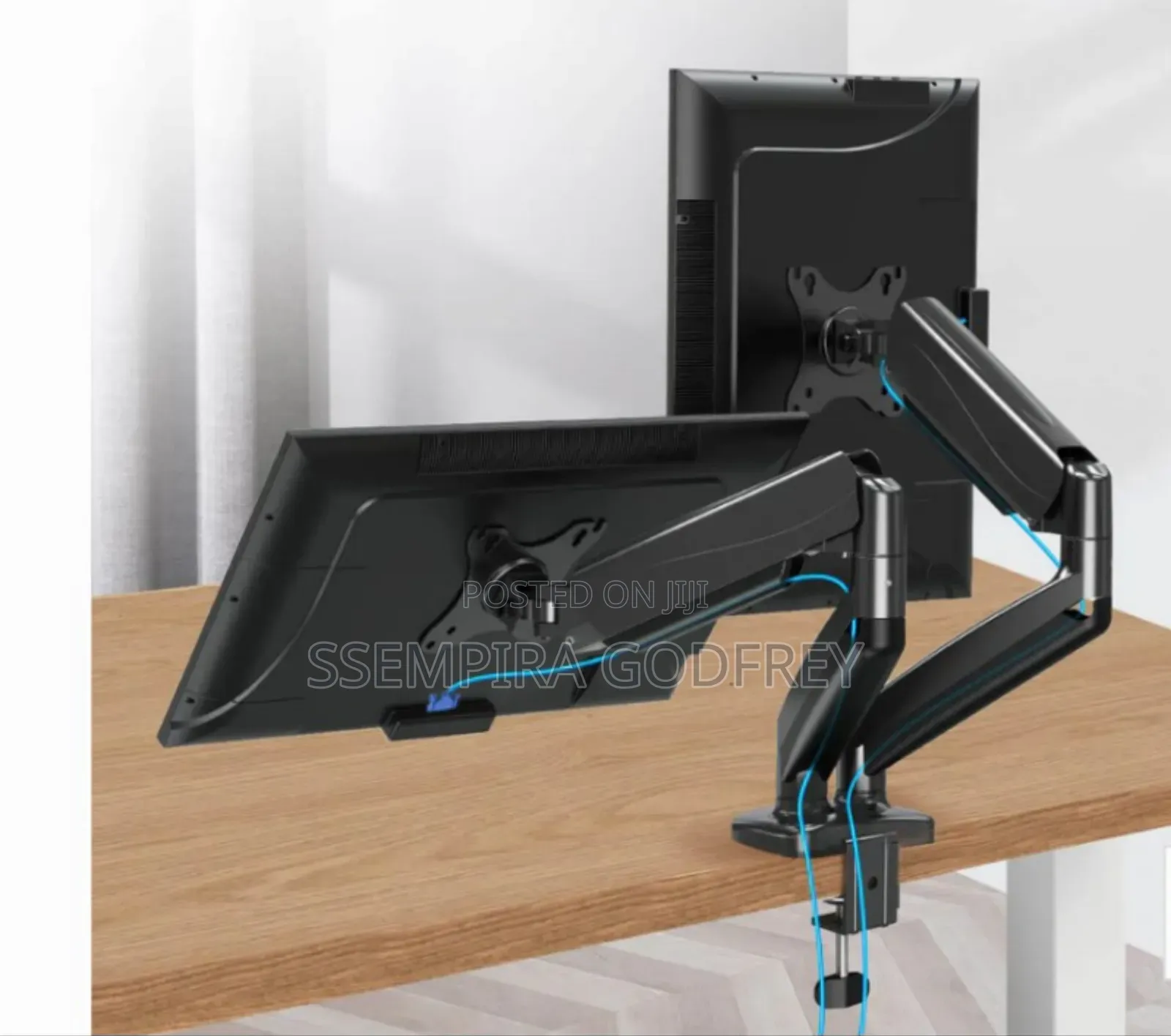 Dual Arm for Monitors