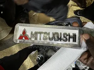 Mitsubishi Emblem