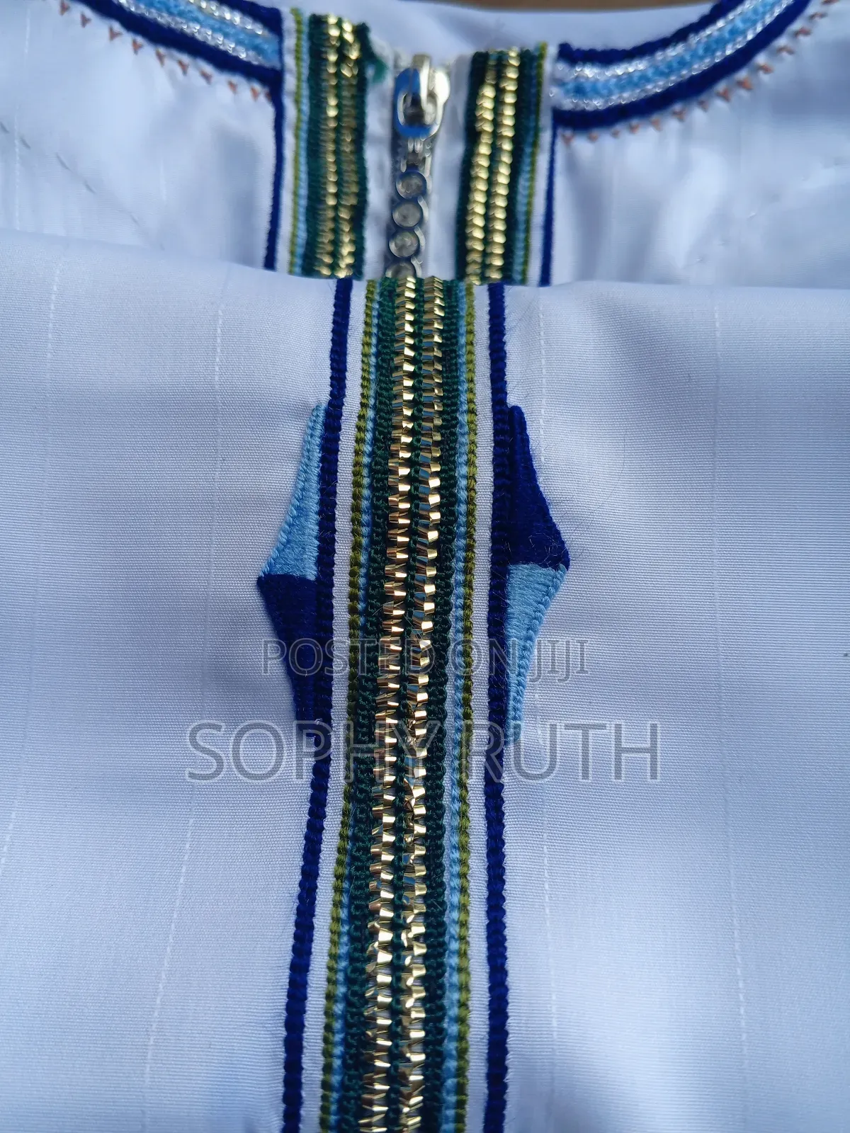Bridal Traditional Kanzu With a Zip and a Sticker.
