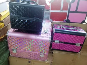 Small Sized Make Up Boxes