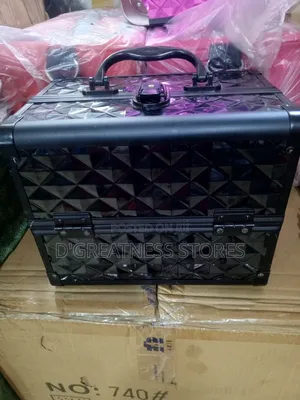 Small Sized Make Up Boxes