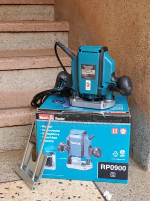 Original Makita Router Machine