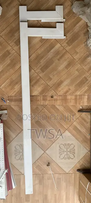 Single Sided Upright (Legs)