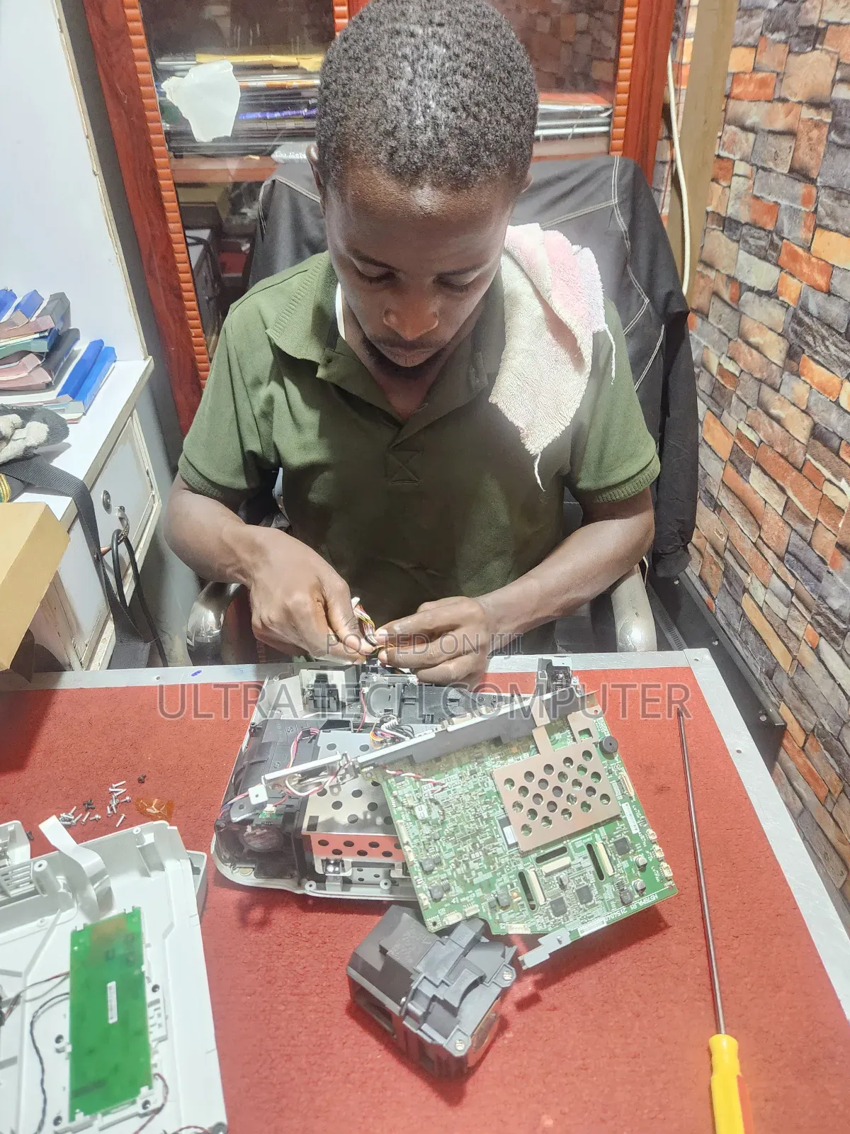 Projectors Repairs, Servicing and Maintenance