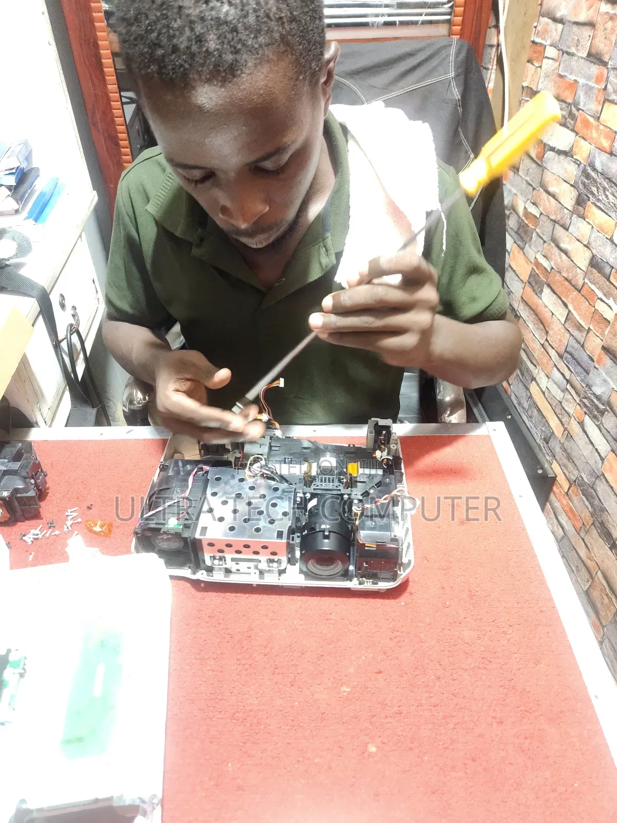 Projectors Repairs, Servicing and Maintenance