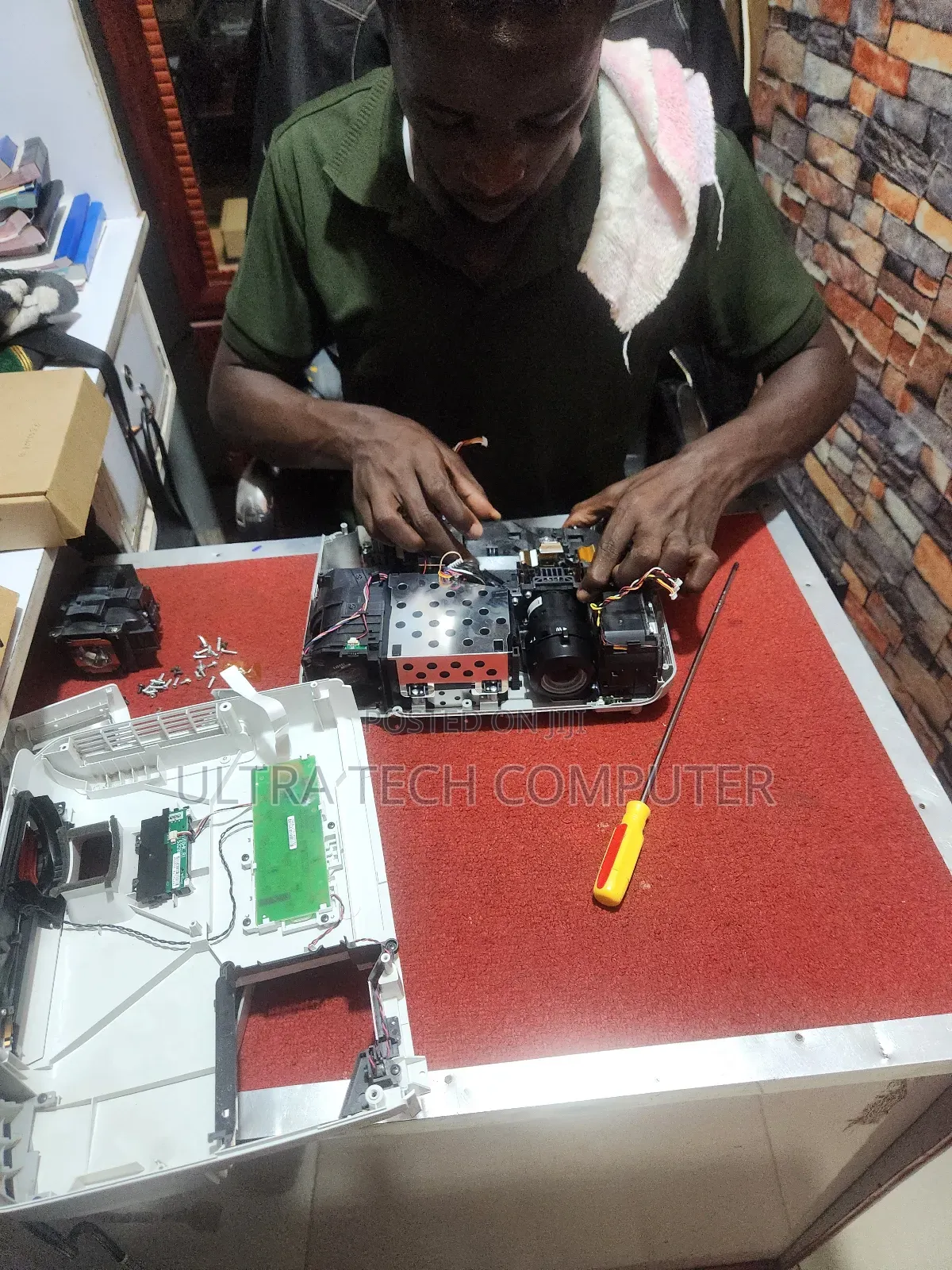 Projectors Repairs, Servicing and Maintenance