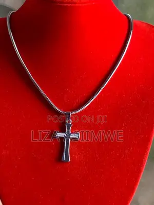 Simple Men’S Necklaces