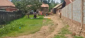 2bdrm House in Nsangi for sale
