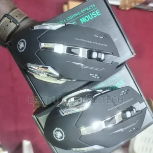 Cool Rechargeable Wireless + Bluetooth Gaming Mouse