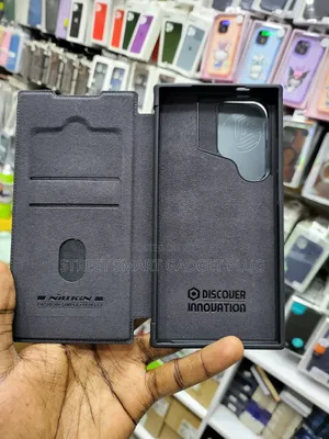 S24 Ultra Nilkin Flip Cases