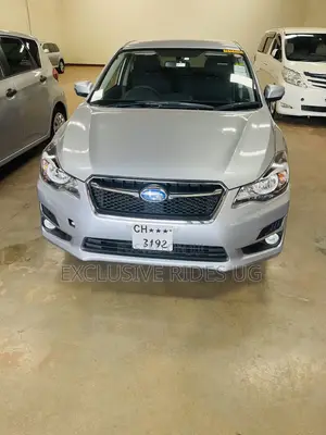 Subaru Impreza 2.0i Limited PZEV 4dr Hatchback AWD (2.0L 4cyl CVT) 2015