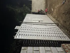 Gate 16x8ft
