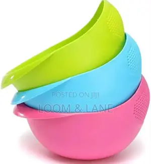 Plastic Rice/Vegetable Washing/Strainer Bowls