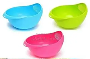 Plastic Rice/Vegetable Washing/Strainer Bowls