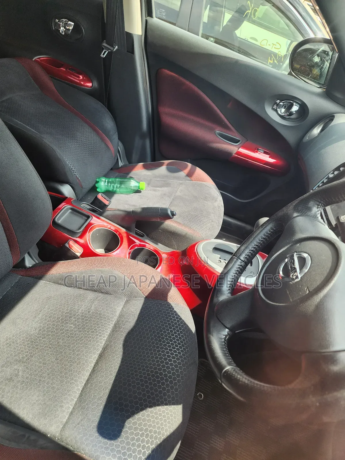 Nissan Juke S 2011 Brown