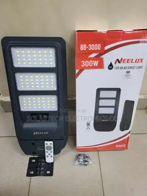 300W Neelux Solar Street Lights