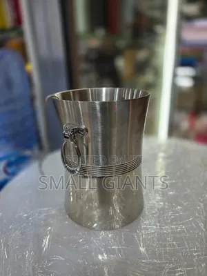 Crown Quality Wine Bucket