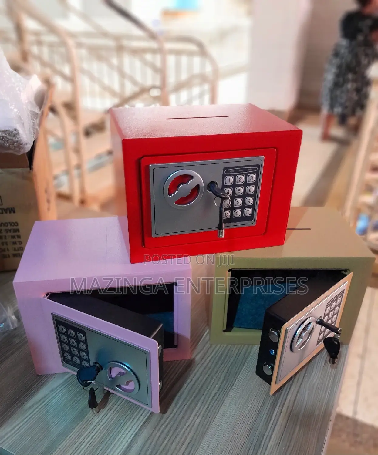 17e Original Mini Safe And Cash Box With Dual Lock System