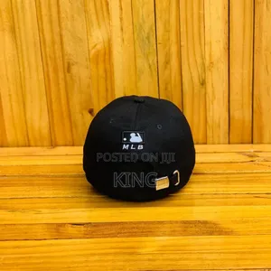 NY' Cap. Black