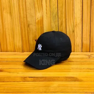 NY' Cap. Black