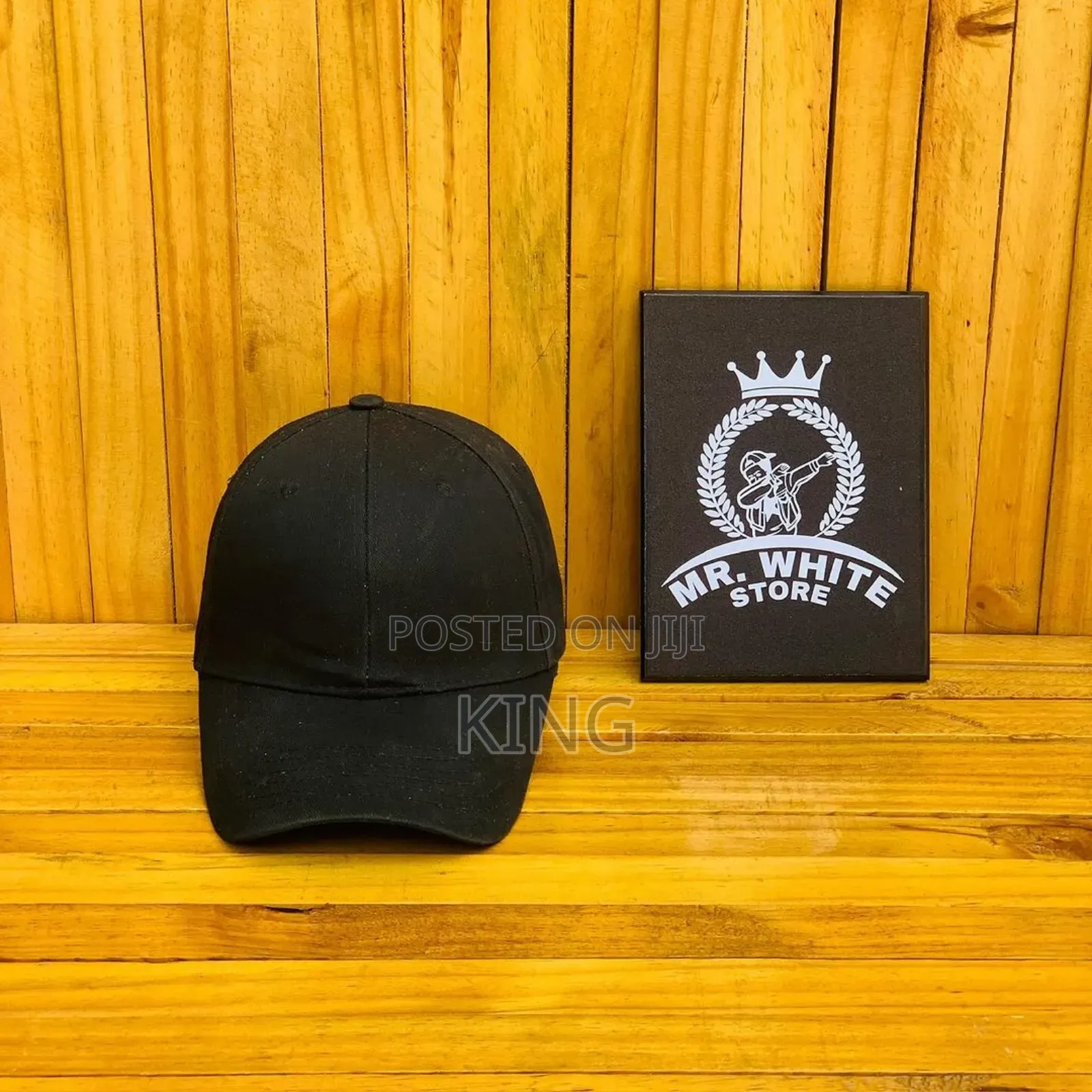 Cap. Triple Black