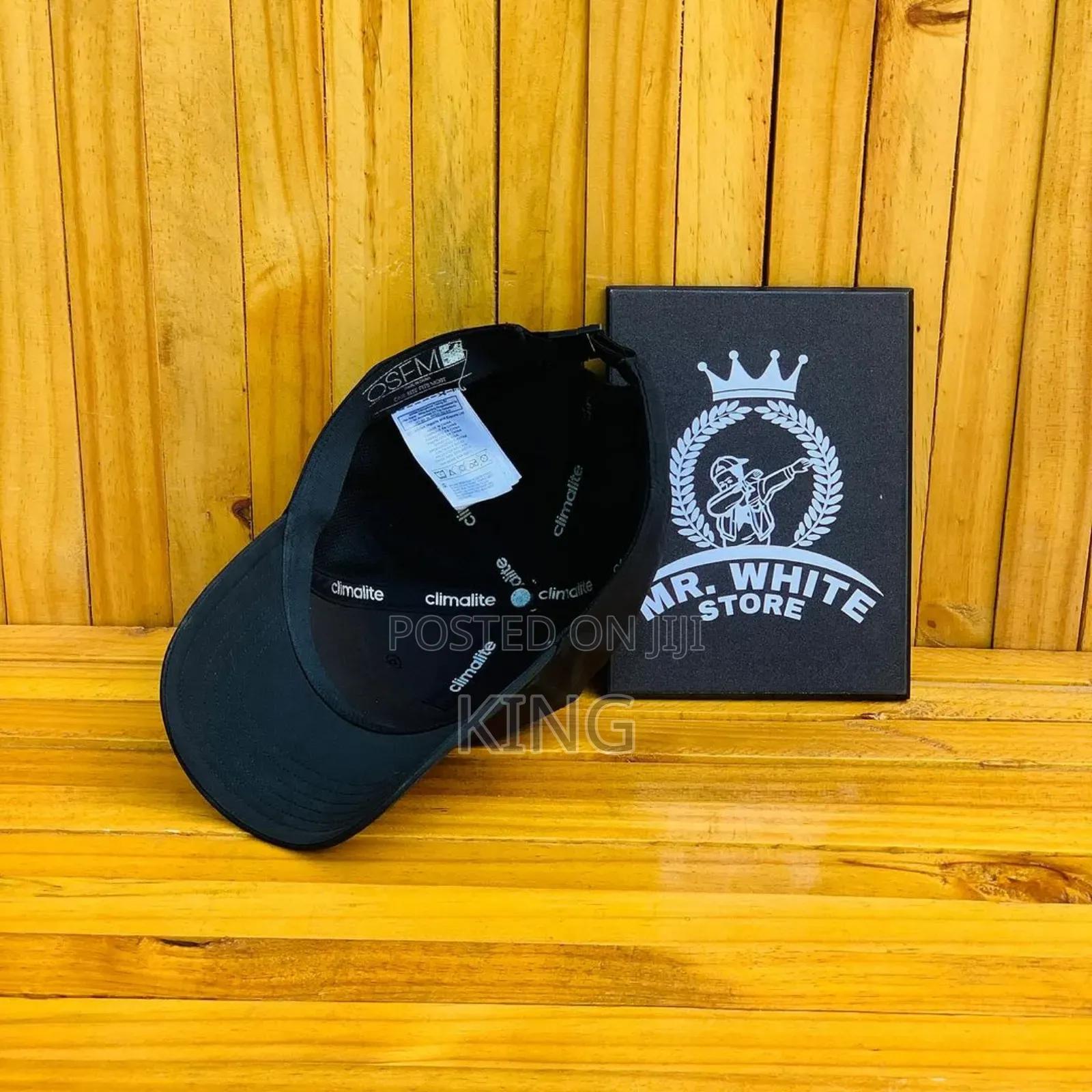 Adidas Cap. Blackish