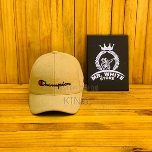 Caps. Adidas, Champion