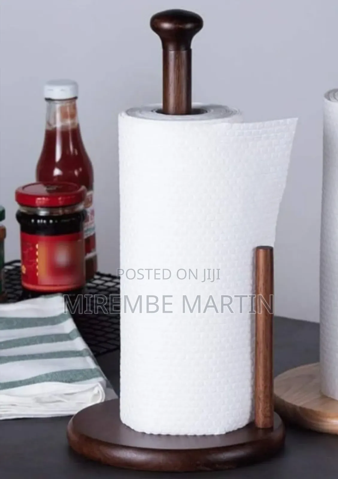 Portable Wooden Tissue Holder