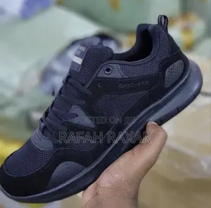Original Triple Black Skechers Quantum Flex Light Sneaker