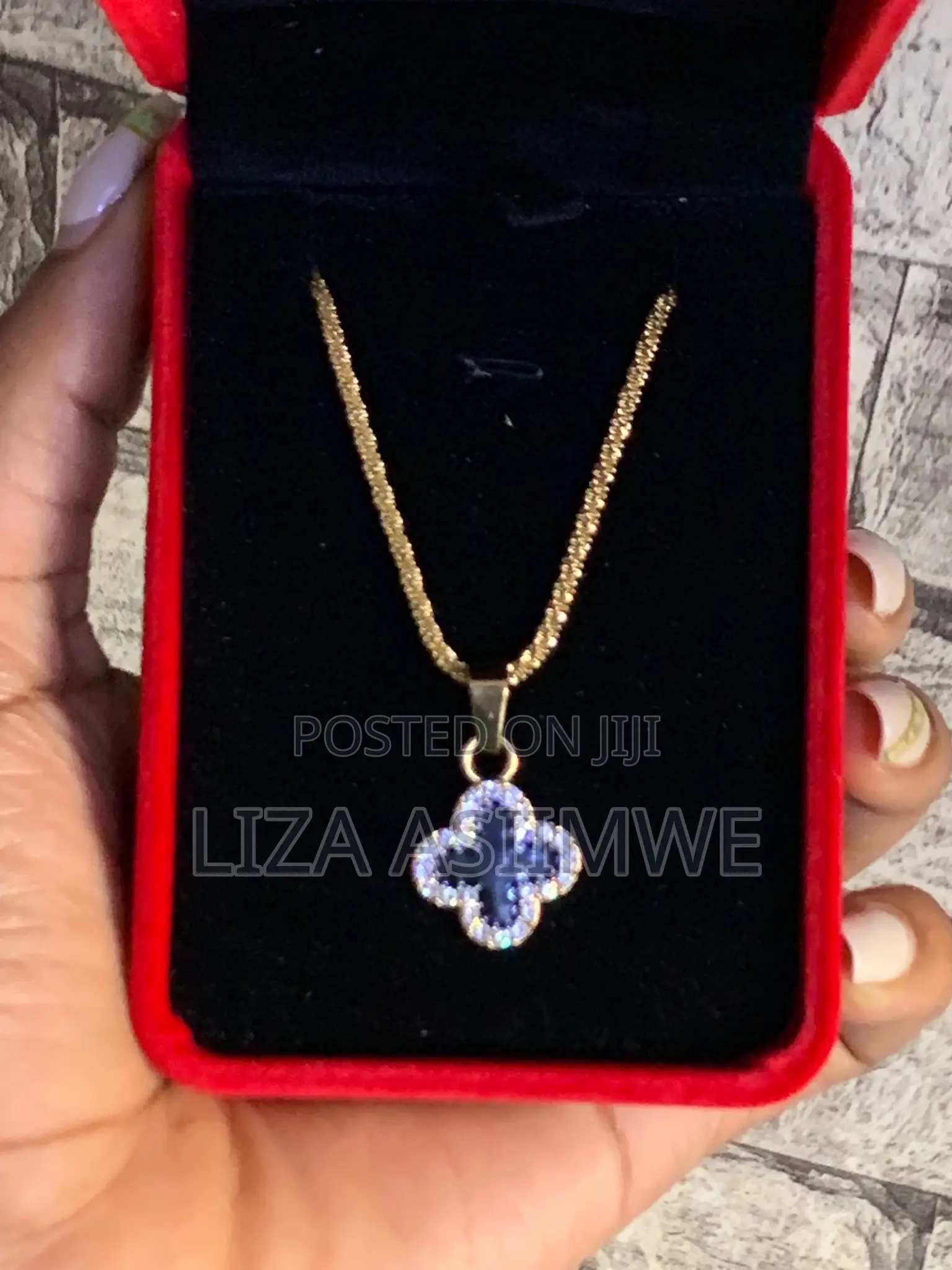Simple Lady’S Necklaces