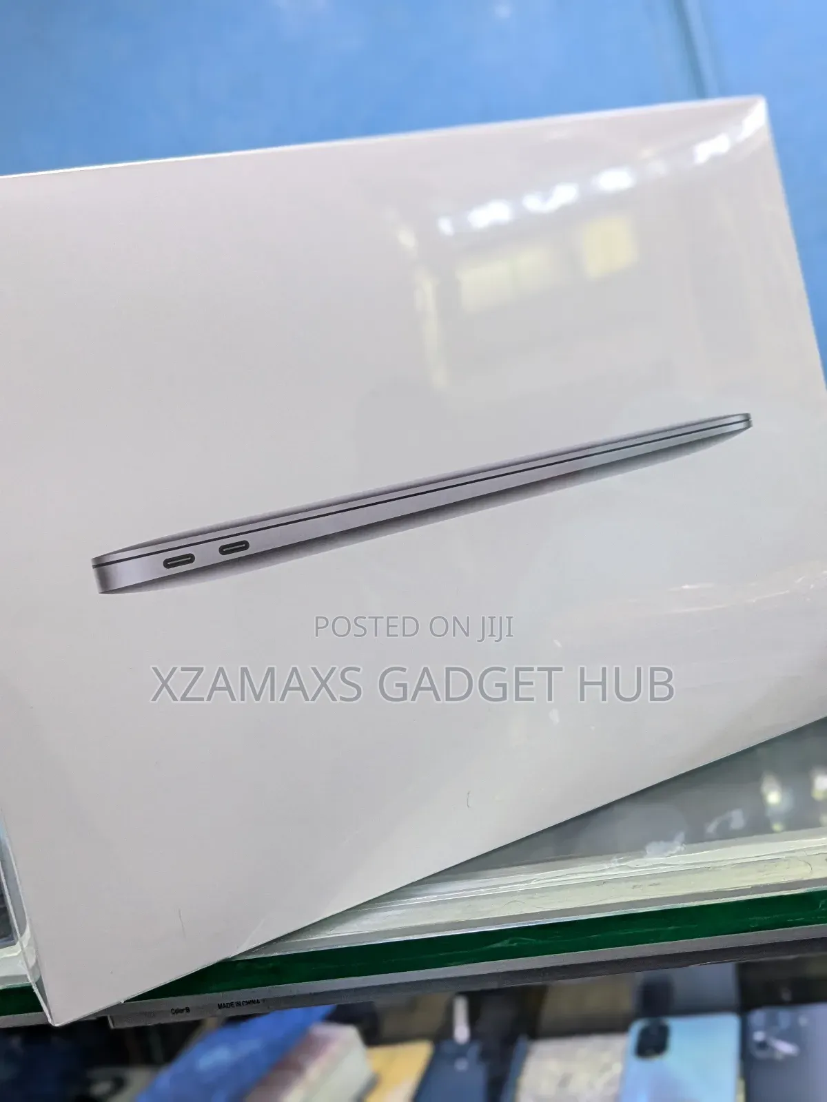 New Laptop Apple MacBook Air 8GB Apple M1 SSD 256GB