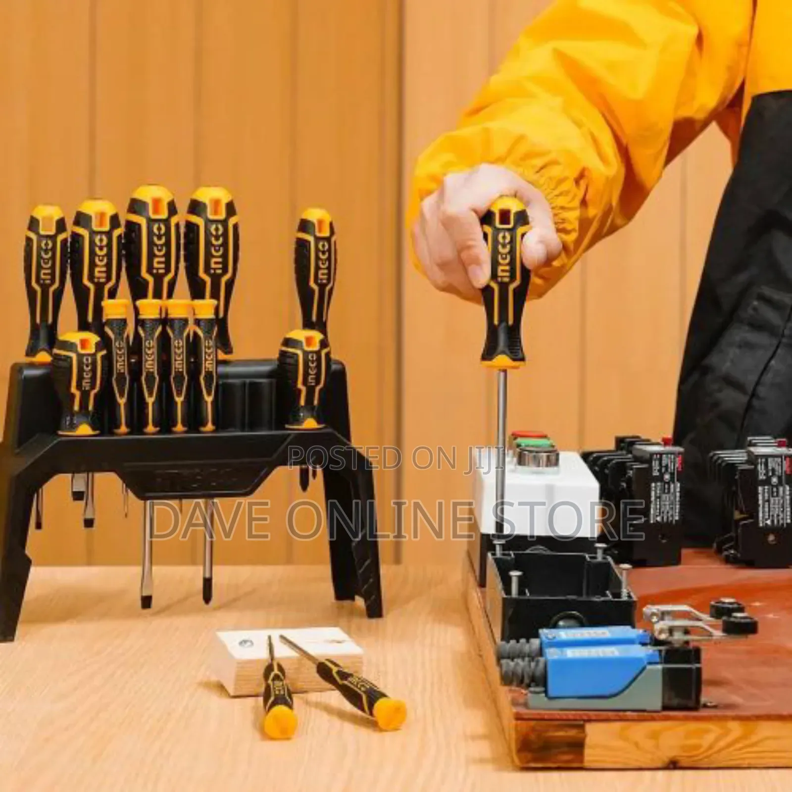 INGCO 14 PCS Screw Driver Tool Set