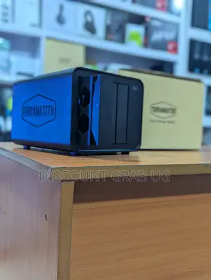 Terramaster D4 3200 With 64TB Harddrives