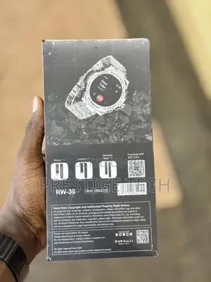 Haino Teko RW39 Smartwatch With Amoled Display 3 Straps