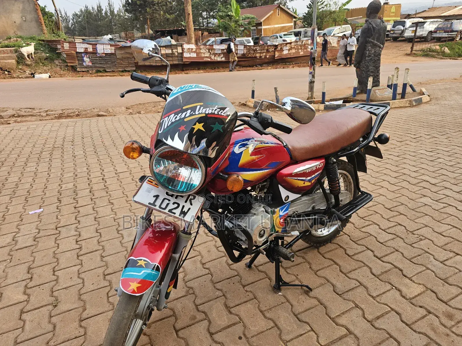 Bajaj Boxer 125 2023 Red