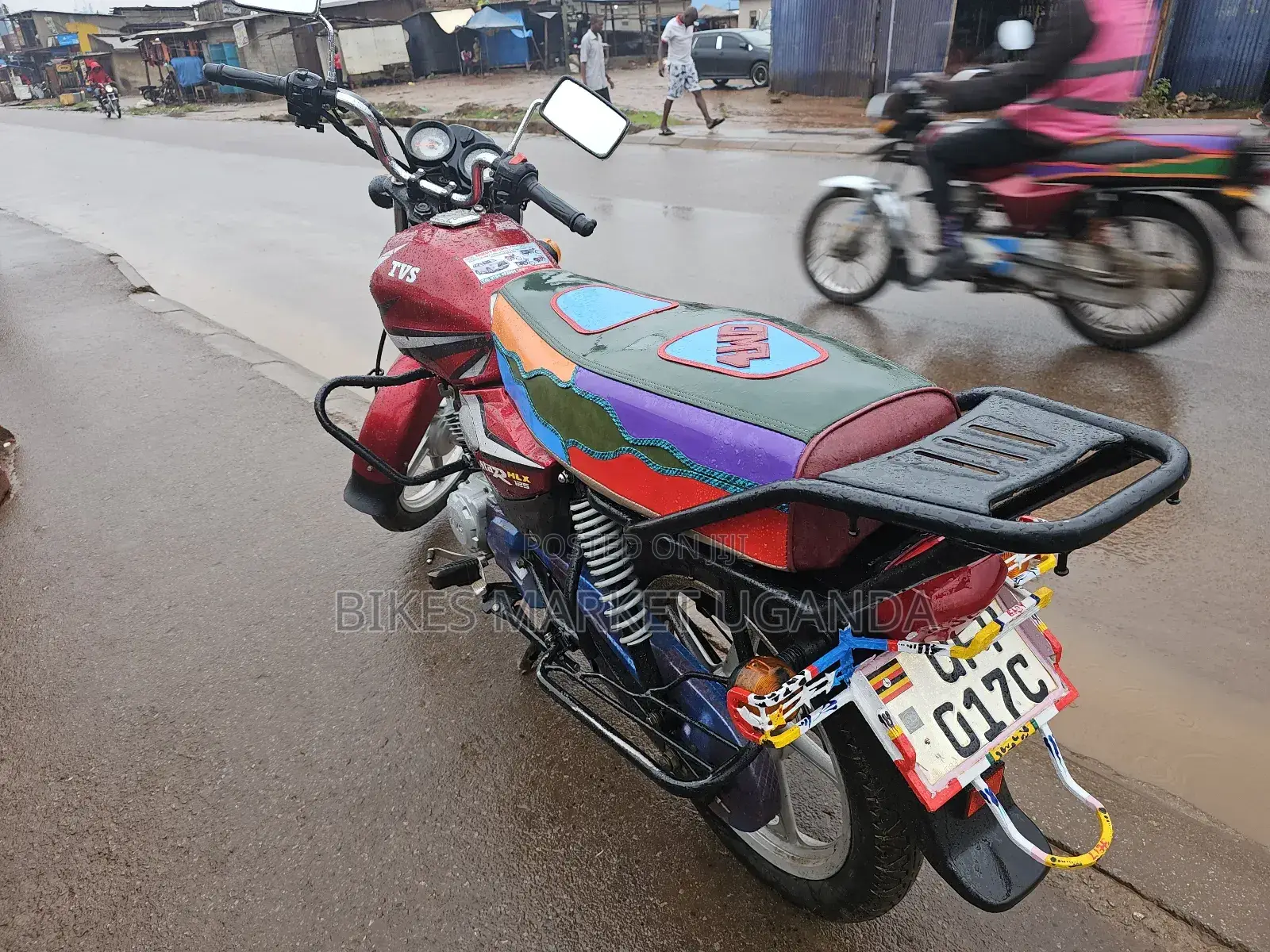 TVS HLX 125 2023 Red