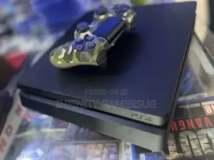 PS4 Slim With Games