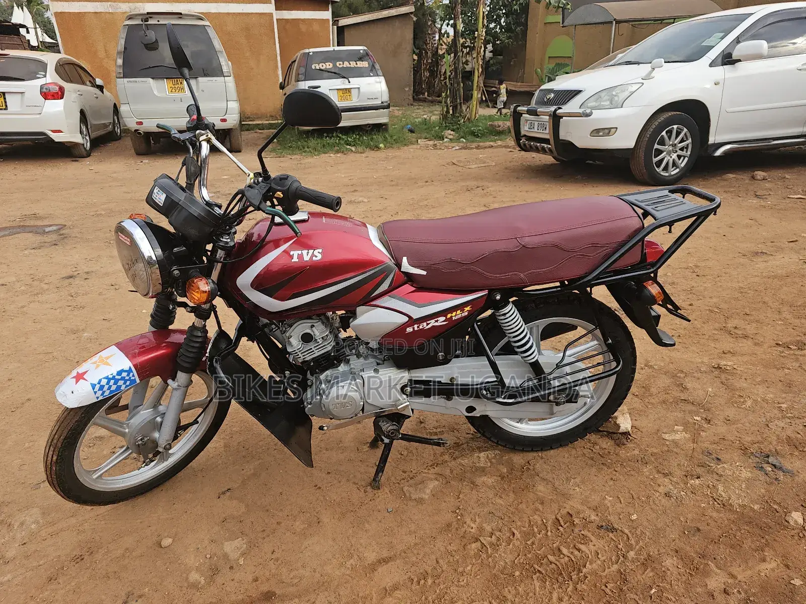 TVS HLX 125 2023 Red