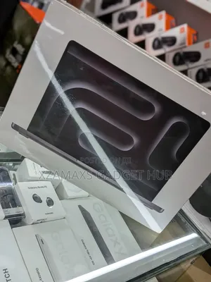 New Laptop Apple MacBook Pro 8GB Apple M2 SSD 512GB