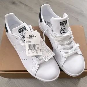 Stan Smith Adidas White Sneakers. New in White