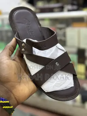 Original Classy Men’S Simple Clarks Leather Sandals