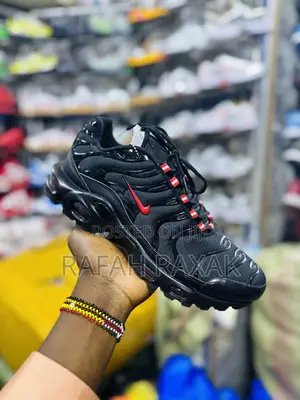 Original Black/Red Nike TN Air Max Plus Sneaker