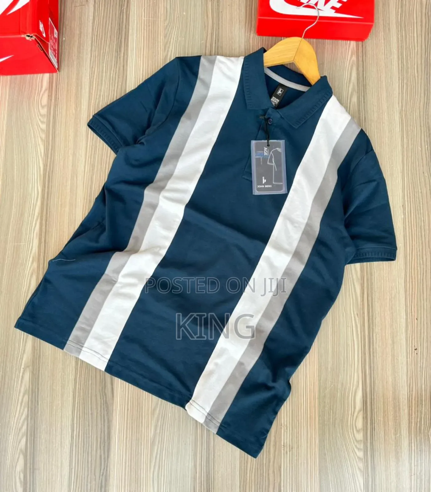 Leno Collar Stripe Tshirt