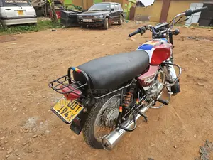 Bajaj Boxer 2014 Red
