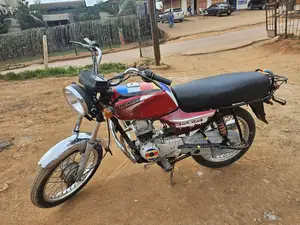 Bajaj Boxer 2014 Red