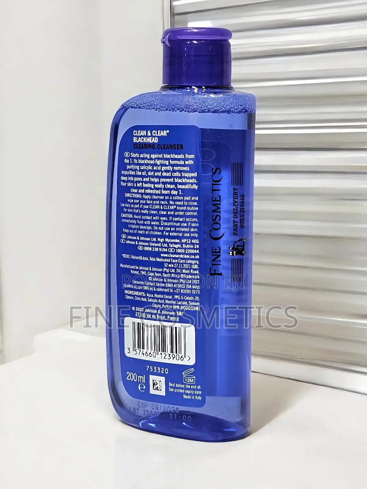 CLEAN and CLEAR Blackhead Clearing Cleanser With Salicylic.