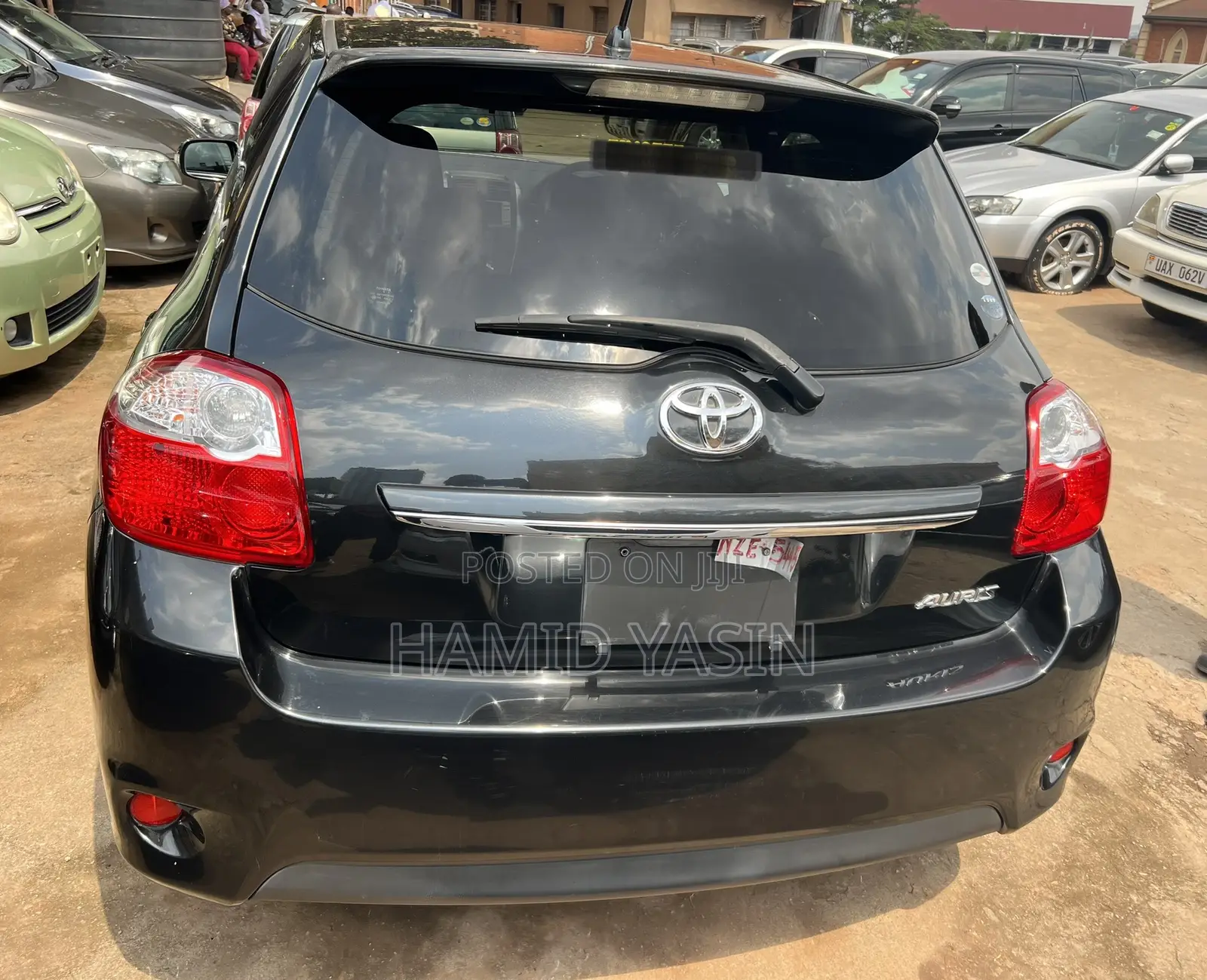 Toyota Auris 2011 Black